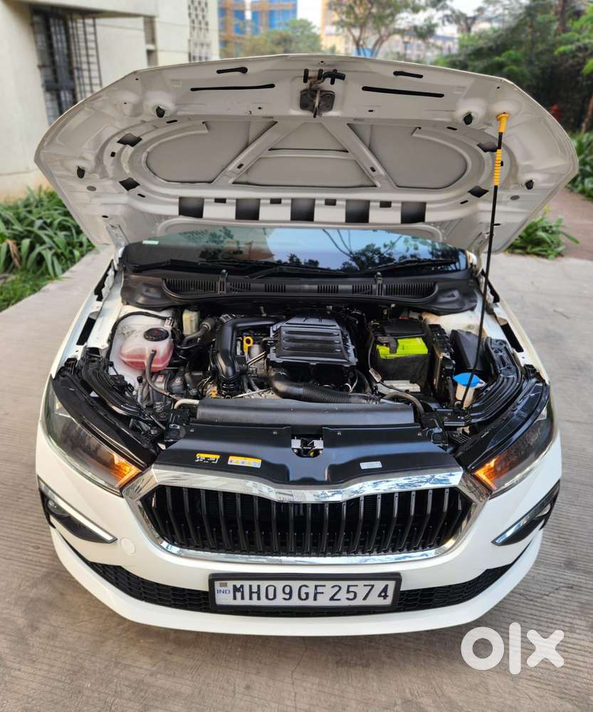Skoda Slavia Ambition 1.0l Tsi Mt, 2023, Petrol
