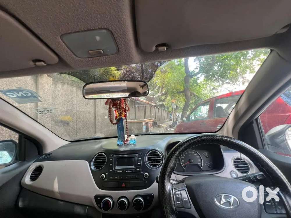 Hyundai Grand I 10 Asta Top Modal