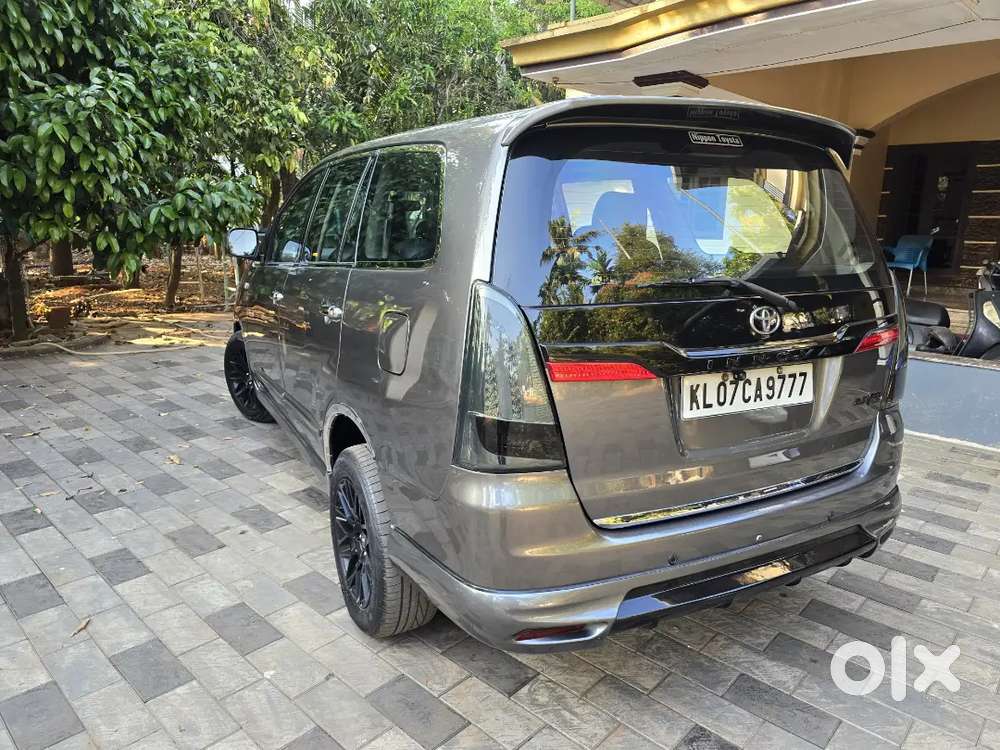 Toyota Innova 2014 Diesel Car