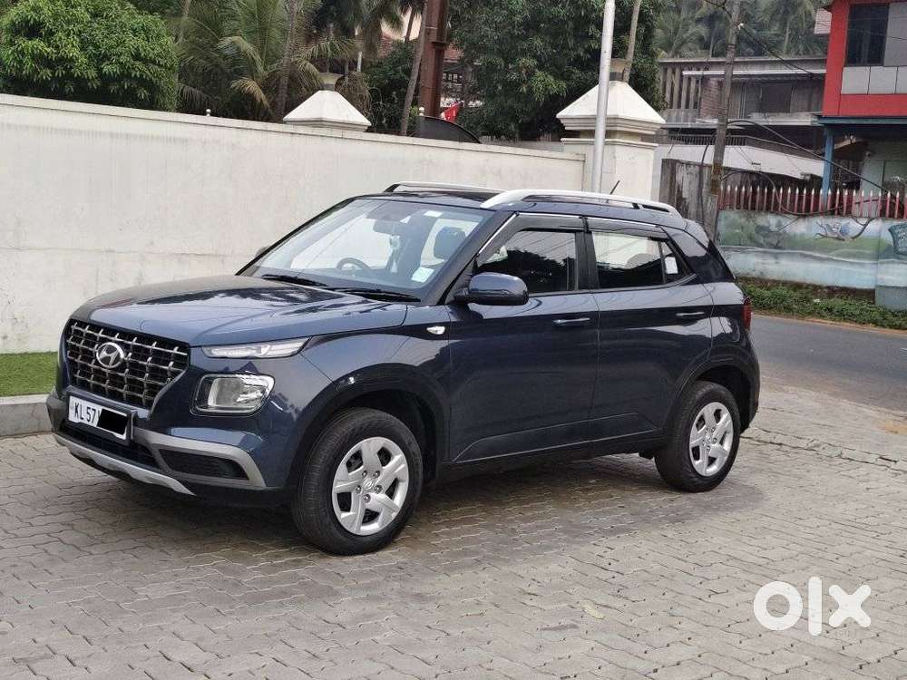 Hyundai Venue S Mt 1.2 Kappa, 2021, Petrol