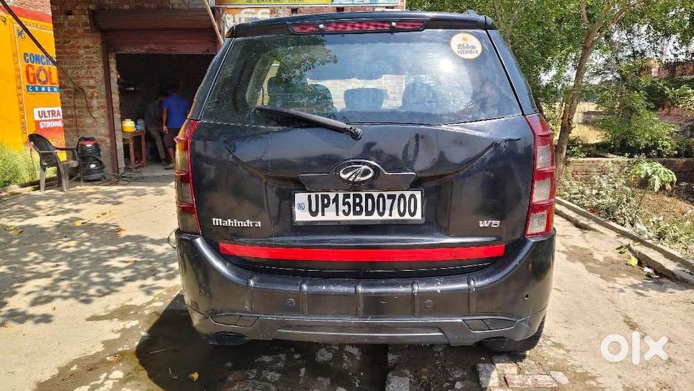 Mahindra Xuv500 2013 Diesel 75000 Km Driven