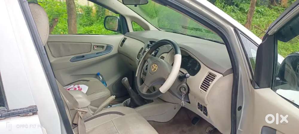 Toyota Innova 2012 Diesel 105000 Km Driven