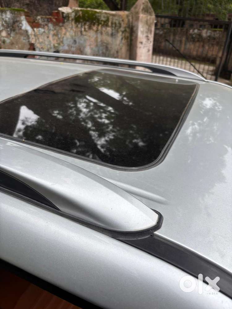 Mahindra Xuv300 W8 Option, 2019, Cng & Hybrids