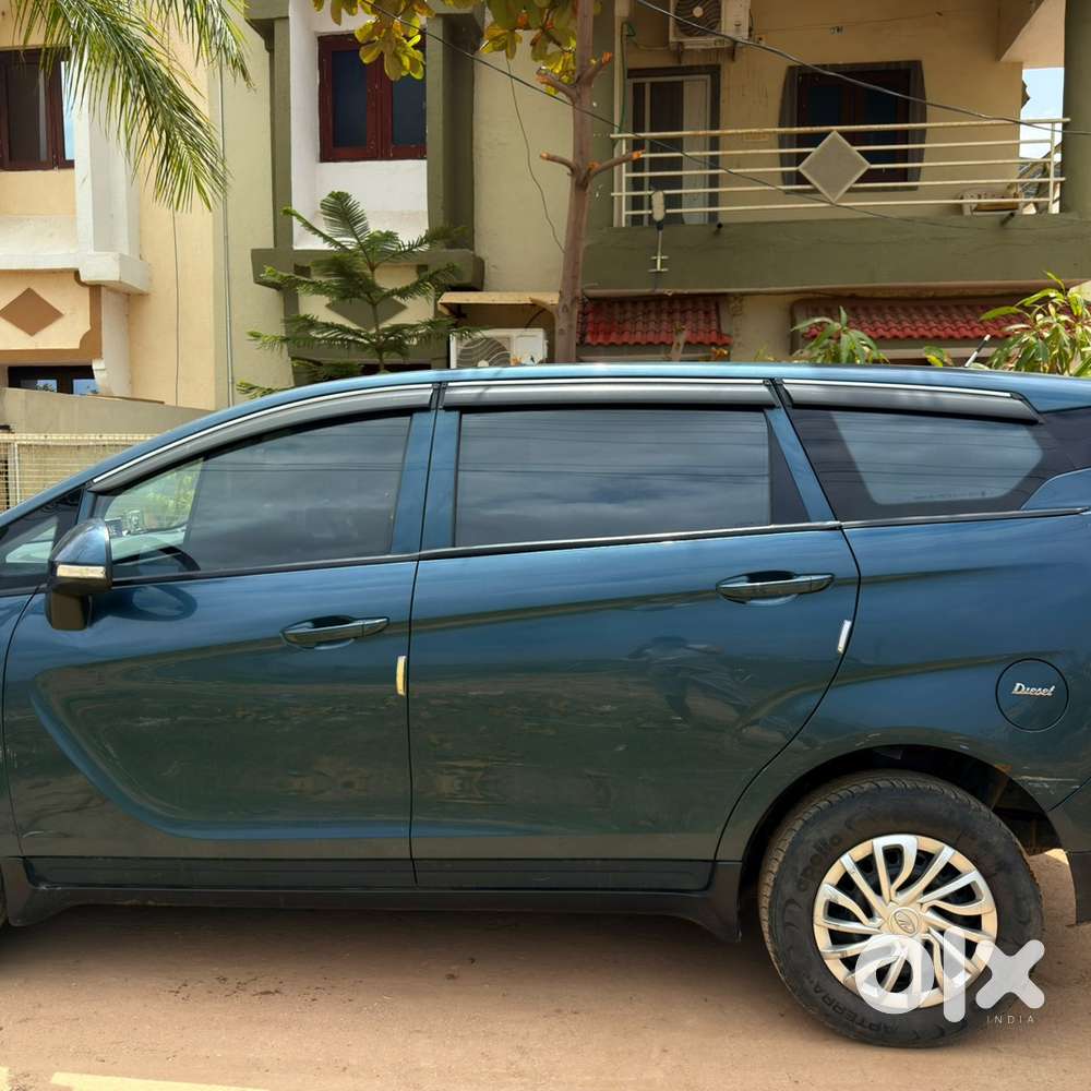 Mahindra Marazzo Diesel 2018