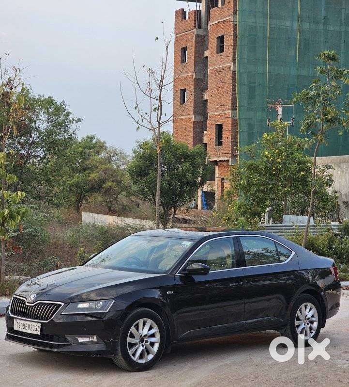 Skoda Superb Elegance Tdi 2.0 At, 2017, Diesel
