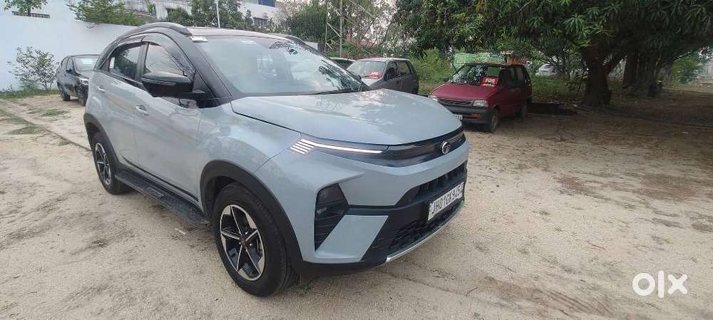 Tata Nexon Fearless Plus (ps)  1.2 Petrol Dca (adas), 2025, Petrol