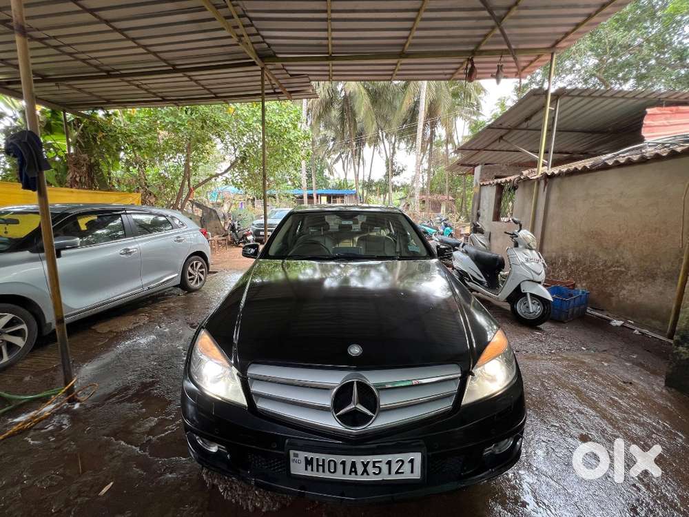 Less Driven C200 Mercedes