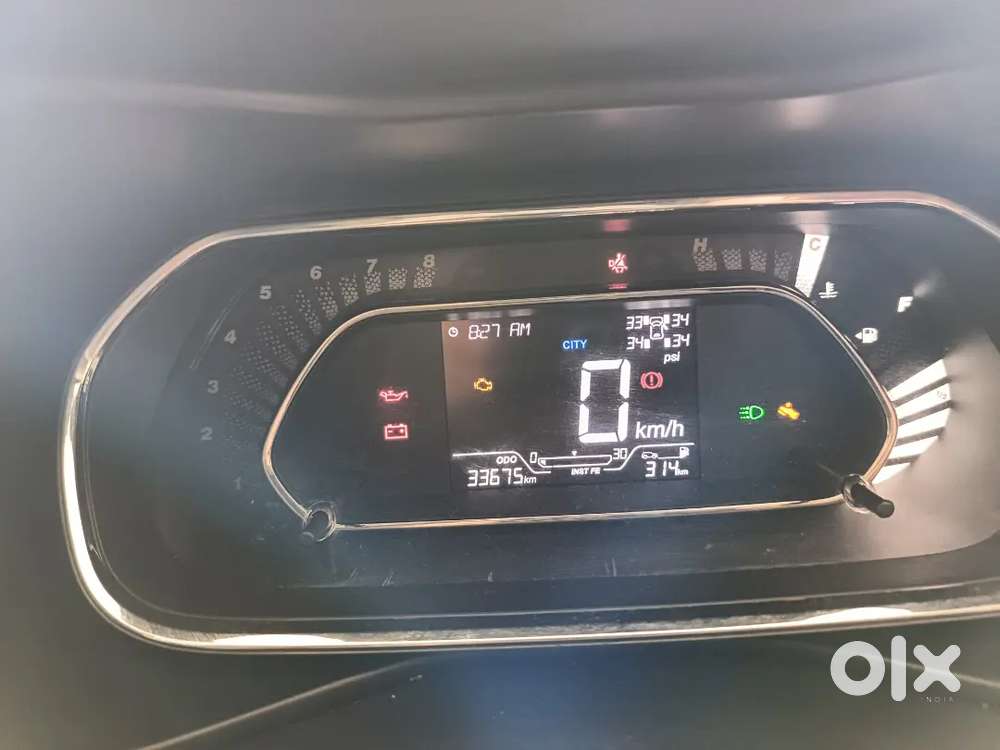 Tata Nexon Xz+ (s) Petrol  Dec 2021bh  Bh  Warranty Till Dec 2026
