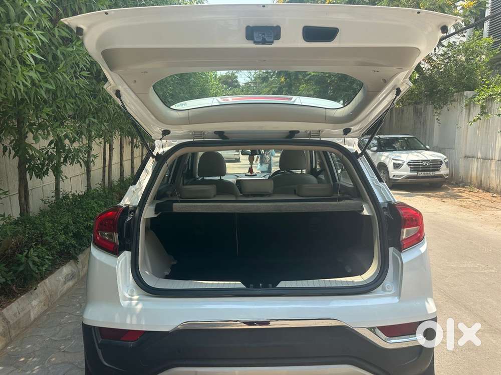 Mahindra Xuv300 W8 Diesel, 2023, Diesel