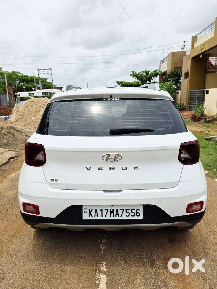 Hyundai Venue 1.5 Crdi Sx (o), 2022, Diesel