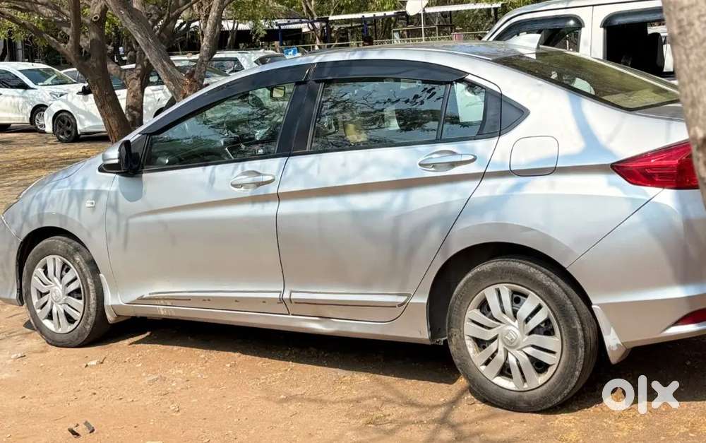 Honda City 2014 Diesel Well Maintained, Good Condition, Showroom Serv