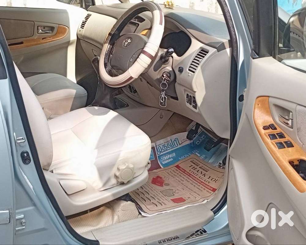 Toyota Innova 2.5v 2010 Model Fc-01-05-2030 Full Company Serviced Car