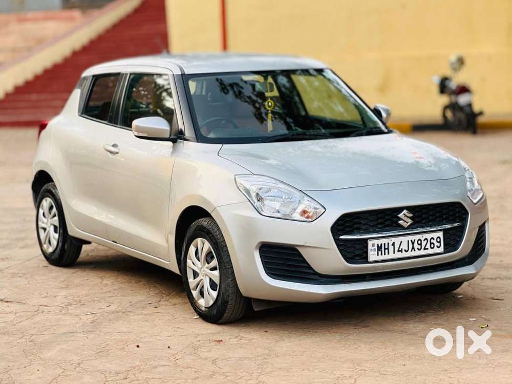 Maruti Suzuki Swift Vxi + Manual, 2022, Petrol