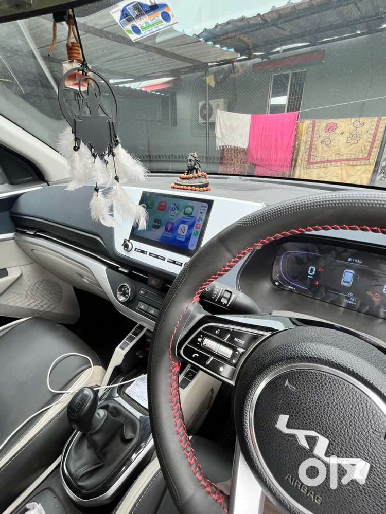 Kia Carens 2025 Petrol
