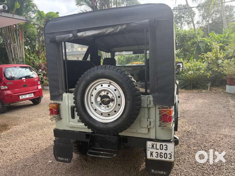 Mahindra Jeep 2004 Diesel Well Maintained