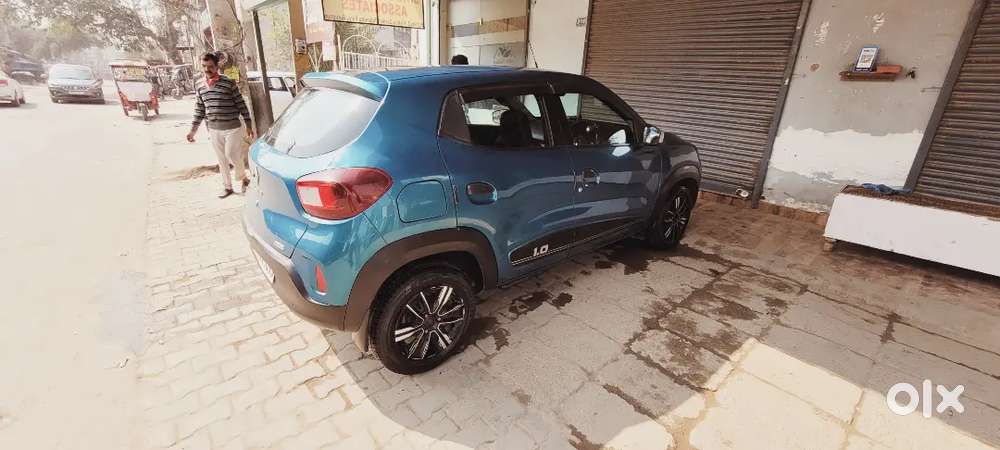 Kwid Automatic, Well Maintained Cover Under Amc