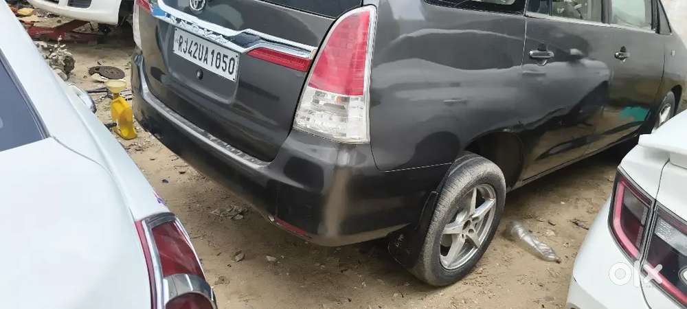 Toyota Innova 2009 Lpg Well Maintained