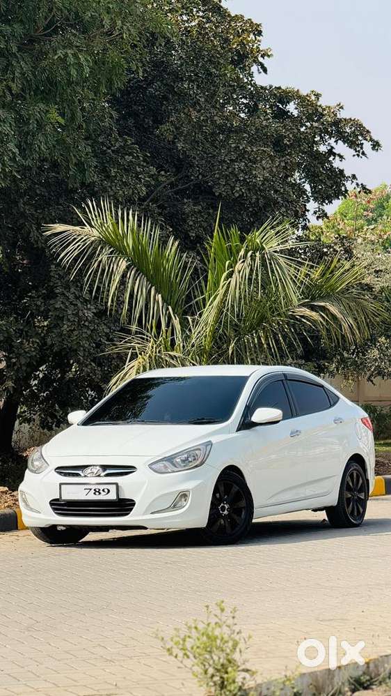 Hyundai Verna 2013 Diesel 94000 Km Driven