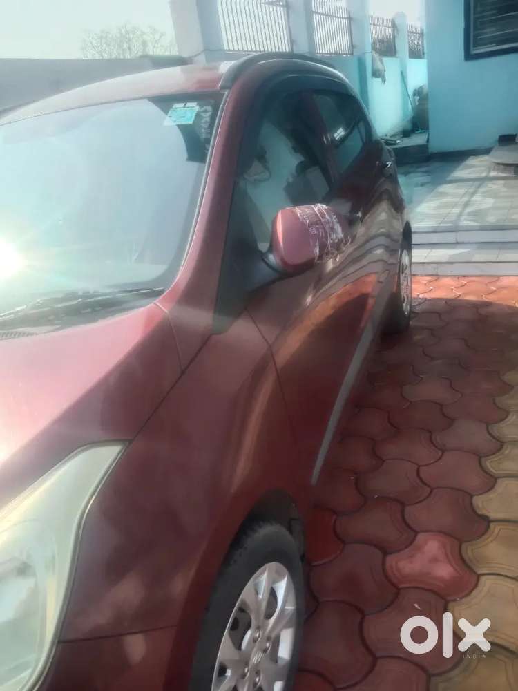 Selling Of My Grandma I -10 Car