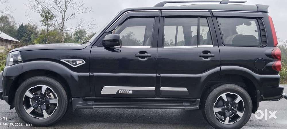 Mahindra Scorpio Classic, 2023, Diesel