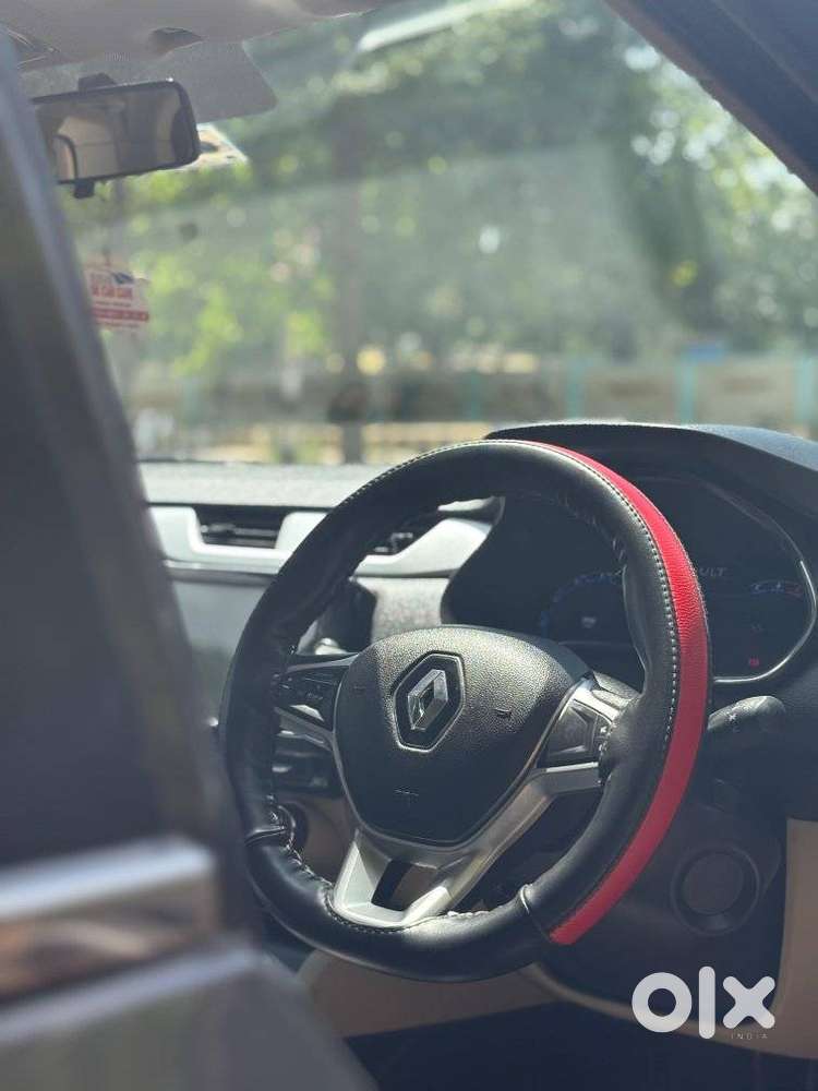 Renault Triber Rxz, 2023, Petrol