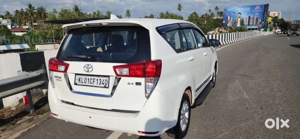 Toyota Innova Crysta 2018