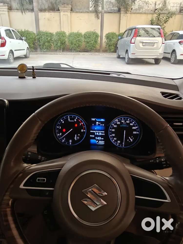 Ertiga Top Model Well Maintained Doctor Driven