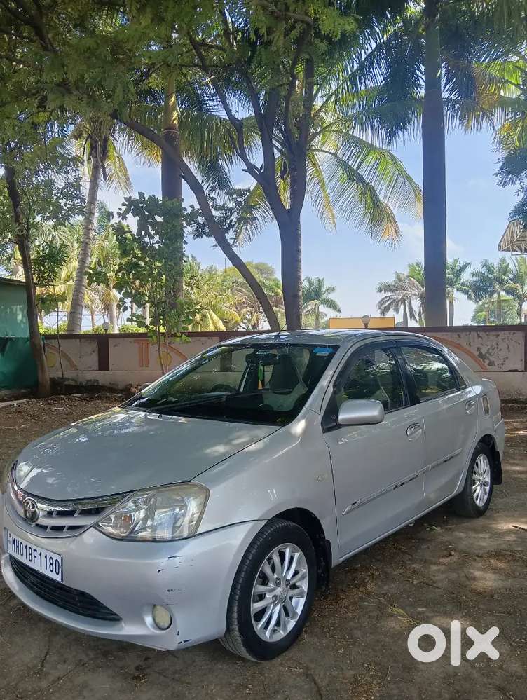 Toyota Etios 1.5 2012