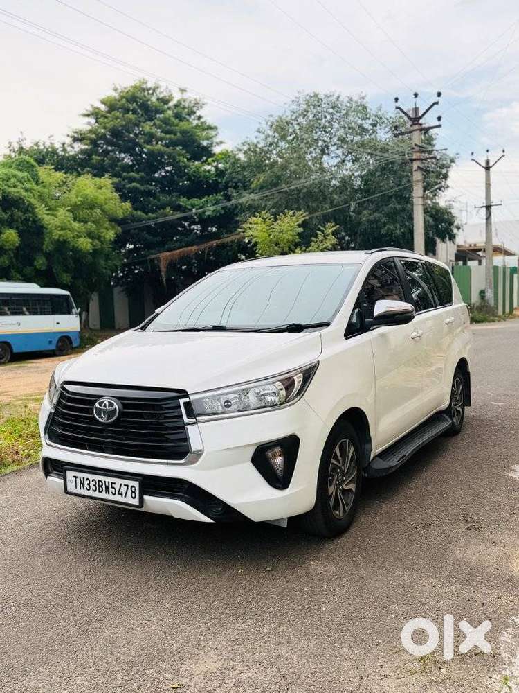 Toyota Innova Crysta 2.4 Gx 8 Str, 2022, Diesel