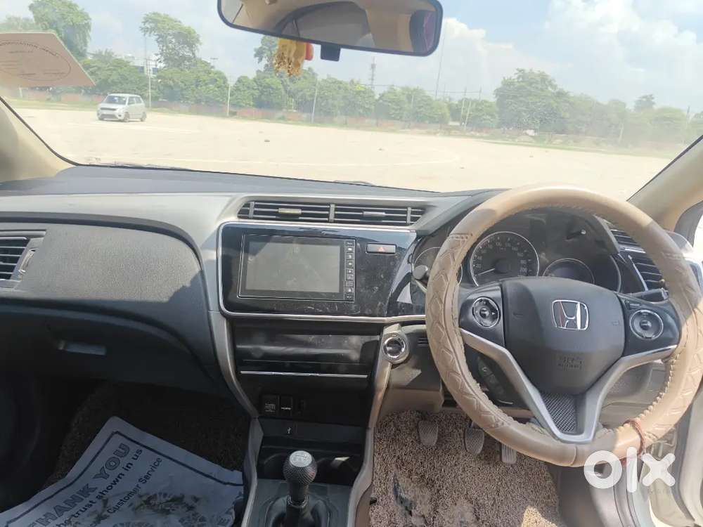 Honda City 1.5 V 2019