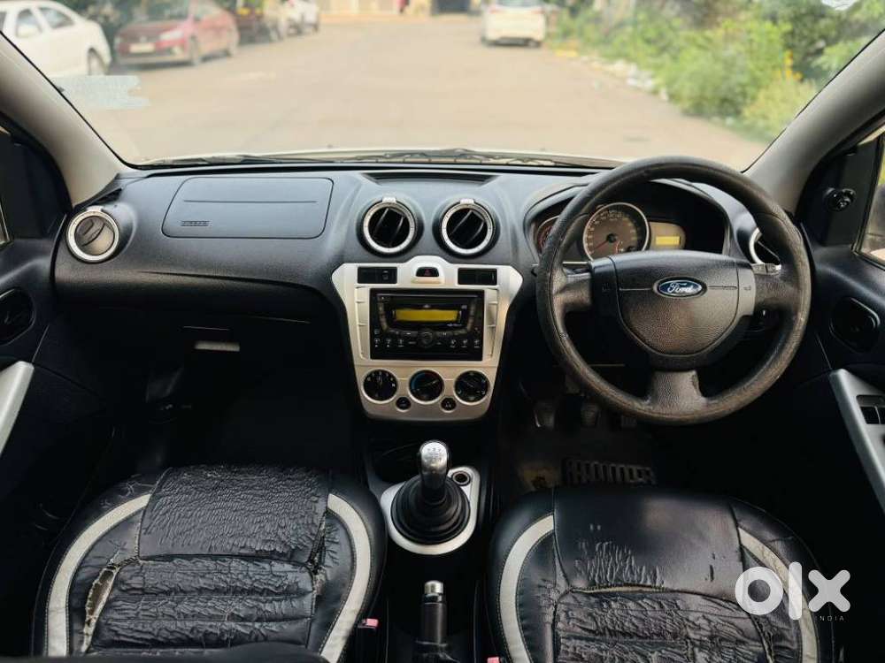 Ford Figo, 2012