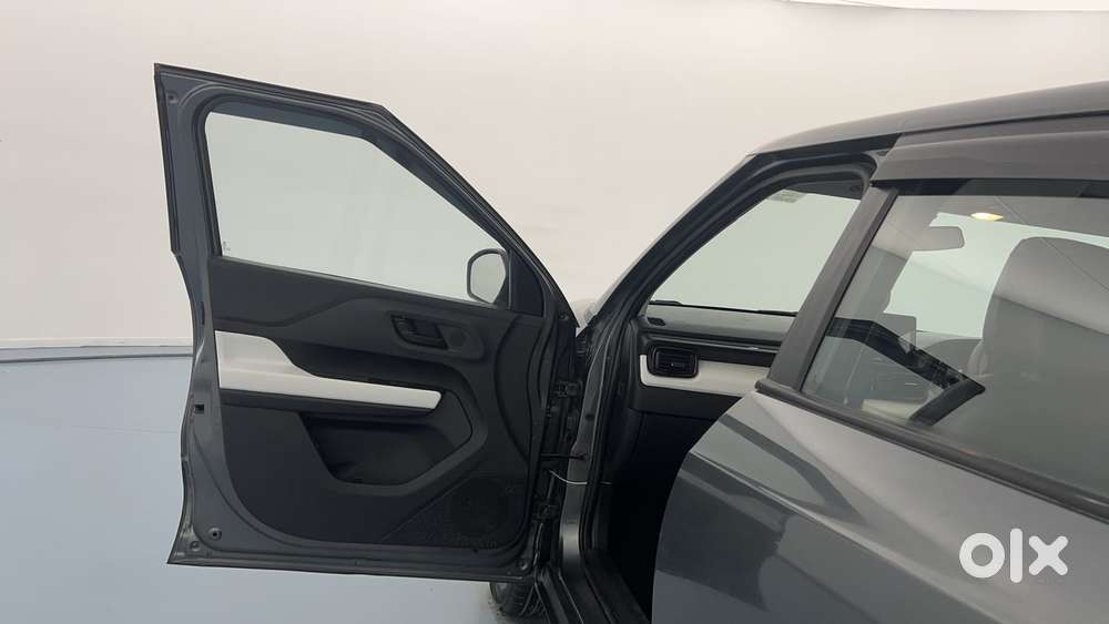 Tata Punch Pure, 2023, Petrol