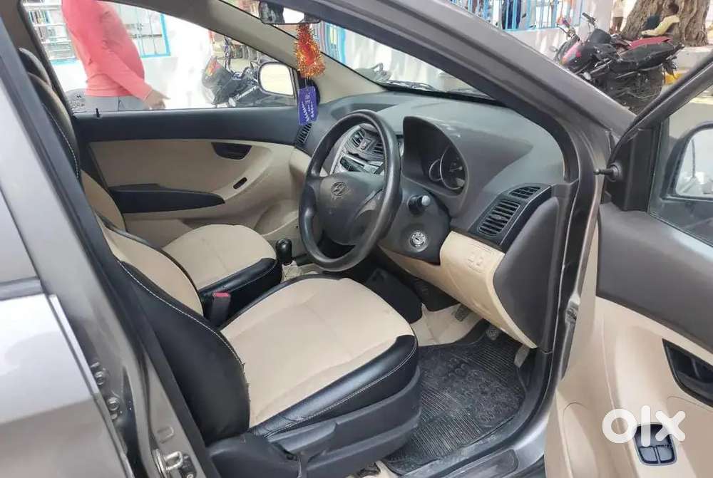 Hyundai Eon 2013 Cng & Hybrids 82300 Km Driven