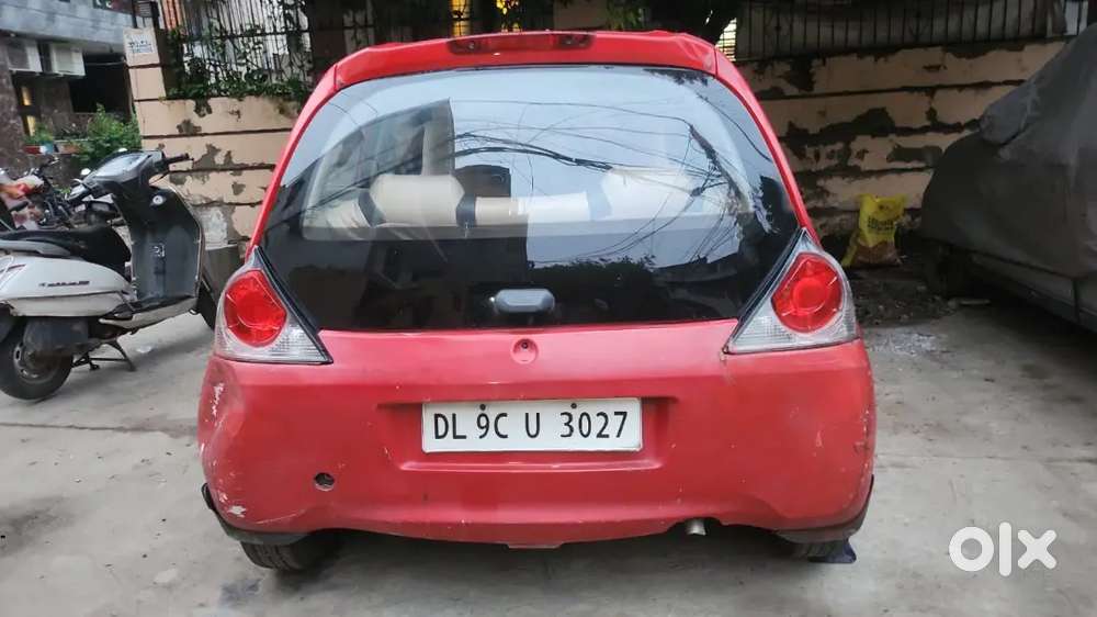 Honda Brio Petrol Mt 2011 Variant