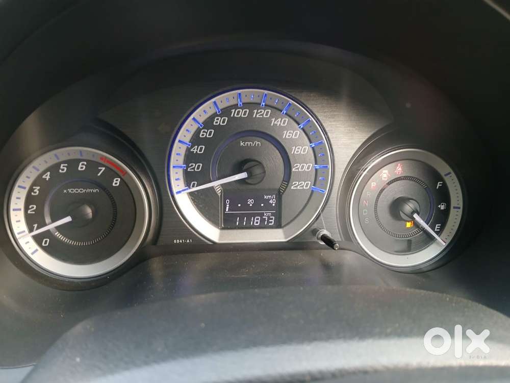 Honda City 2011-2013 V At Avn, 2013, Petrol