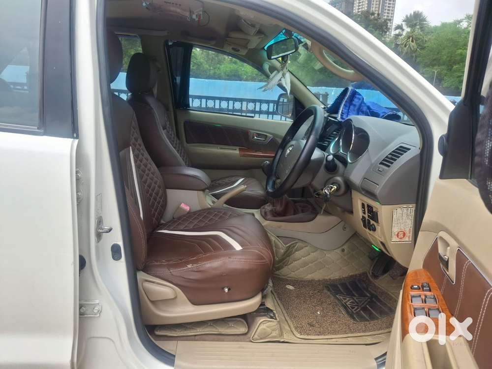Toyota Fortuner 3.0 4x4 Manual, 2010, Diesel