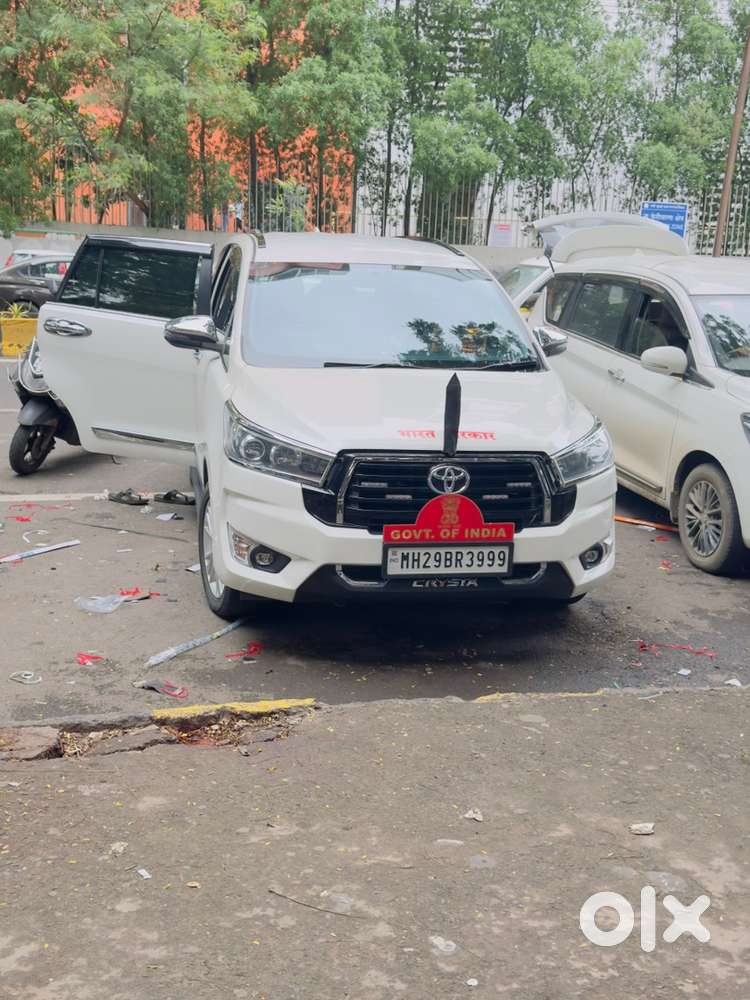 2020 Toyota Innova Crysta