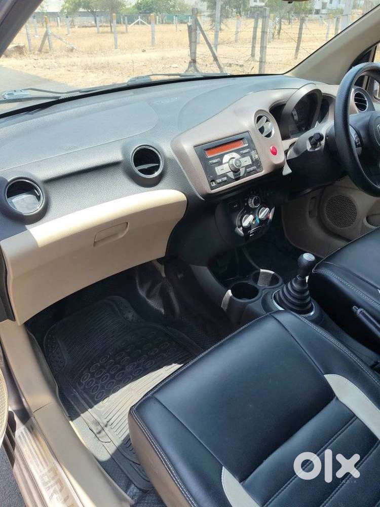 Honda Brio Vx (o) Mt, 2013, Petrol