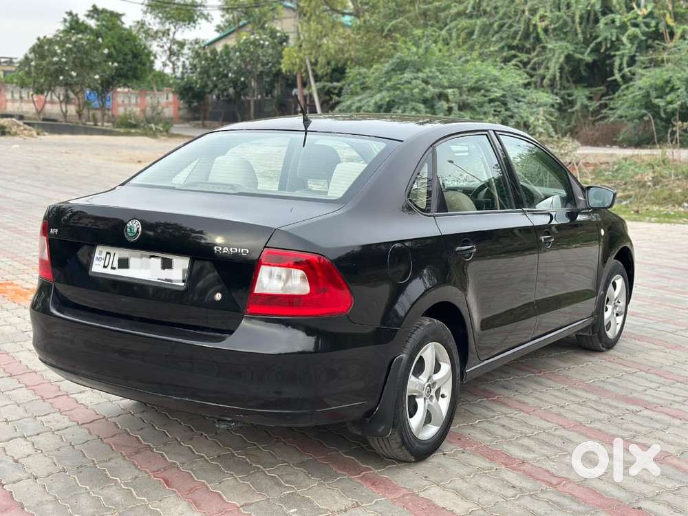 Skoda Rapid 1.6 Elegance Plus Mpi At, 2012, Petrol