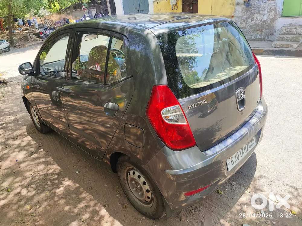 Hundai I10