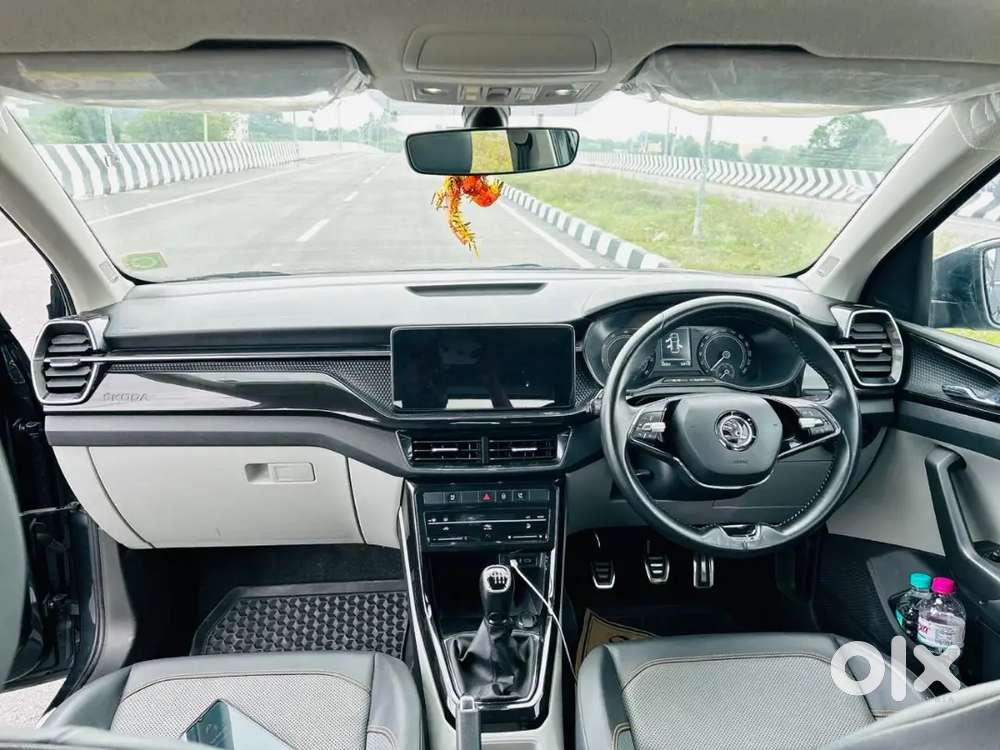 Skoda Kushaq 2022 Top End Model Petrol 95000 Km Driven