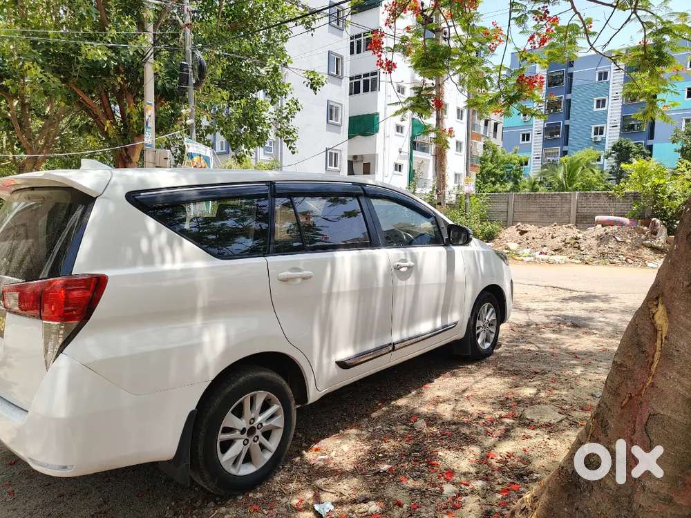 Toyota Innova Crysta 2018 Diesel Well Maintained