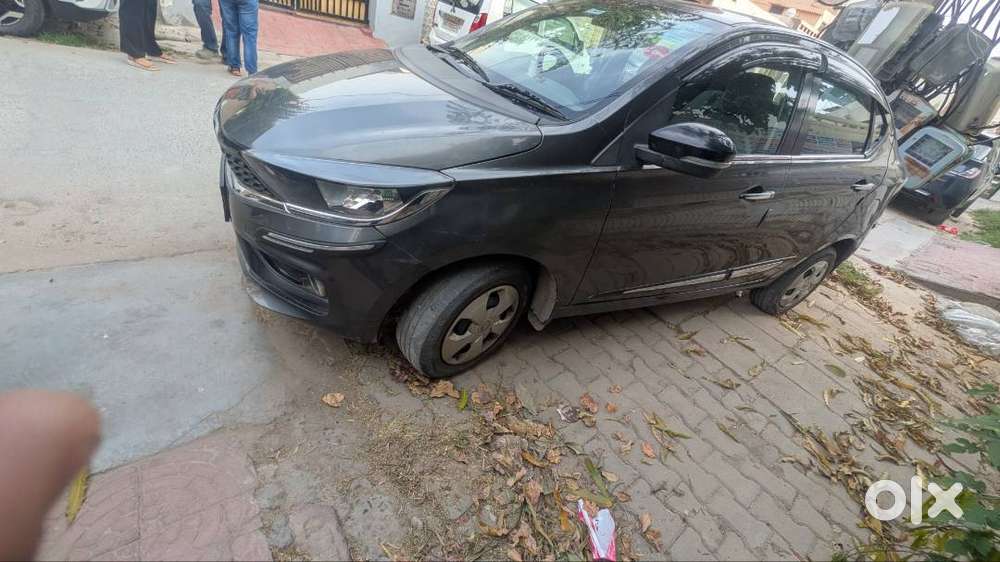 Doctor Driven Car With Extended Warranty Upto April 2027