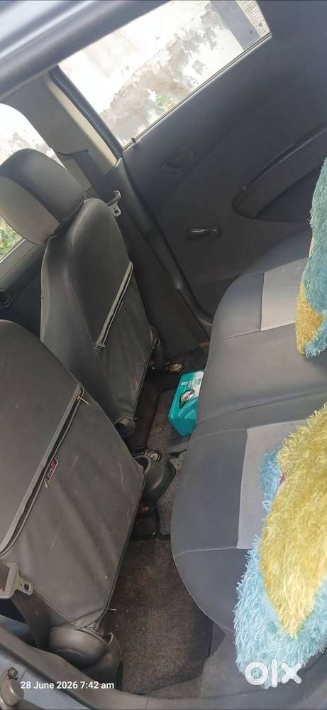 Chevrolet Beat Petrol 2010
