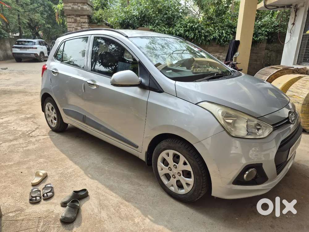 Hyundai Grand I10 Petrol At 2014