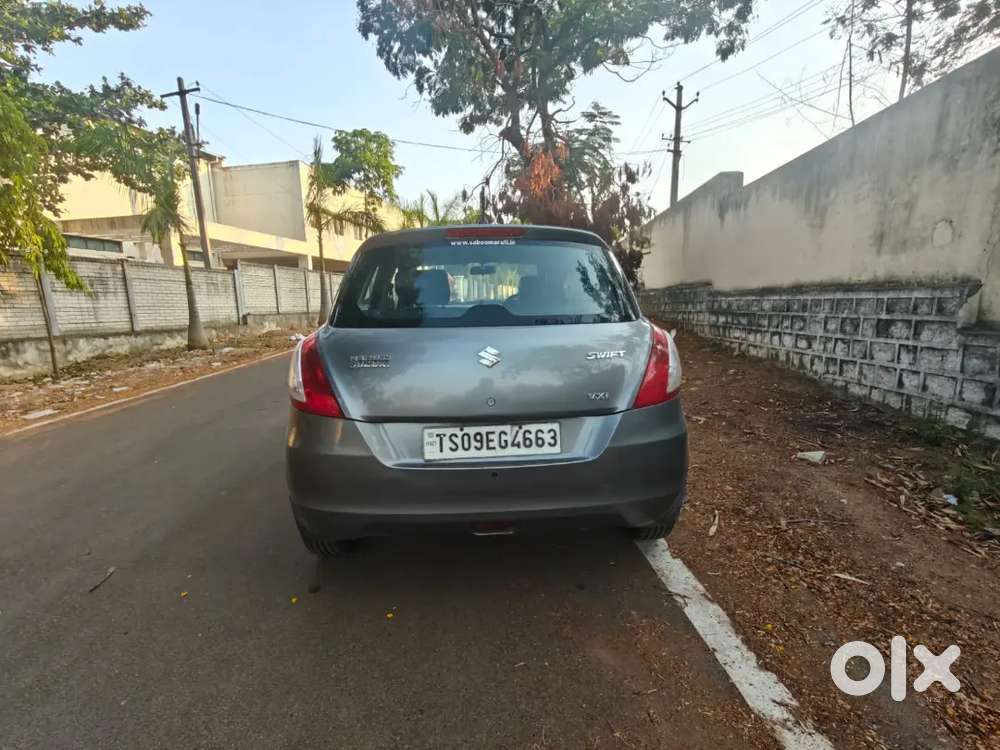 Maruti Suzuki Swift 2015 Petrol Well Maintained