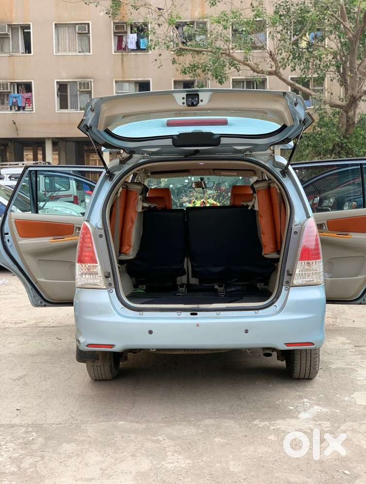 Toyota Innova Diesel 2010 Top Model