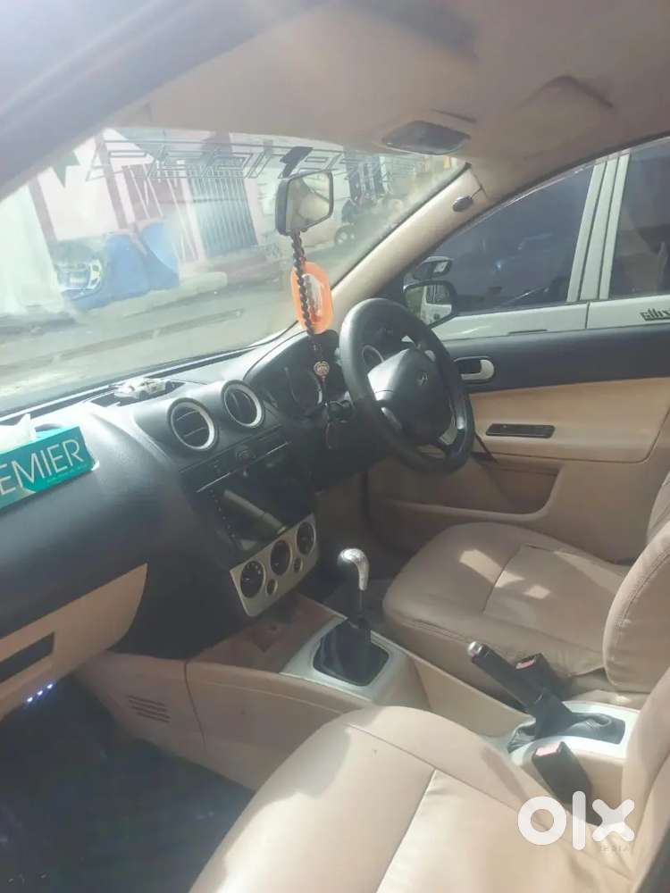 Ford Fiesta 2010 Petrol 130000 Km Driven