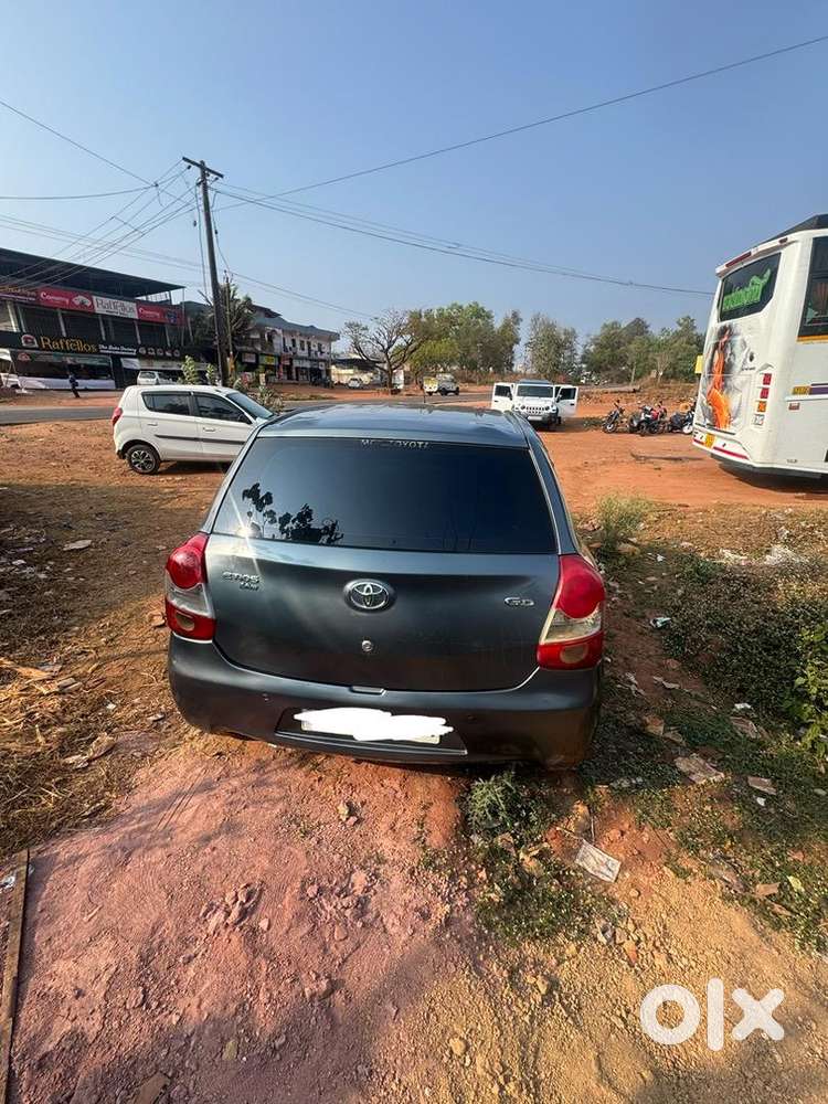 Toyota Etios Liva 2013 Diesel Well Maintained