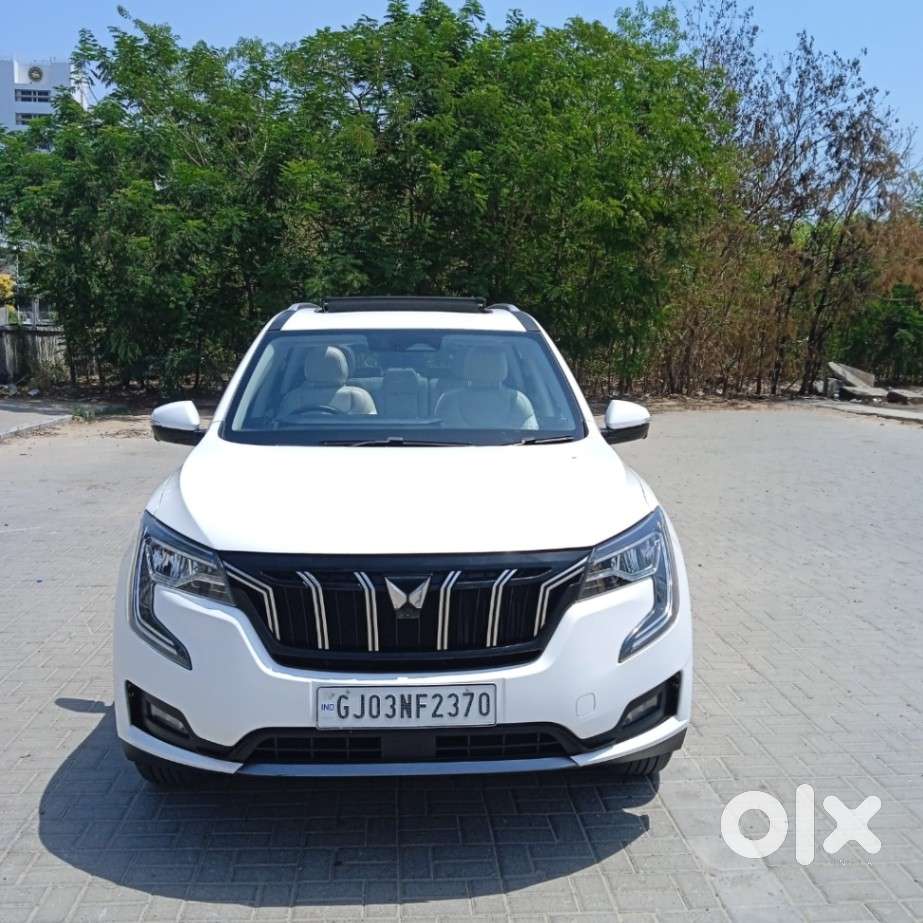 Mahindra Xuv700 2.0 Ax 7 Petrol At Luxury Pack Str, 2023, Petrol